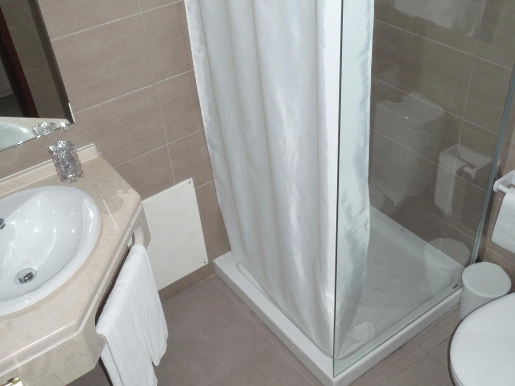 אוריקי Hotel Romba מראה חיצוני תמונה